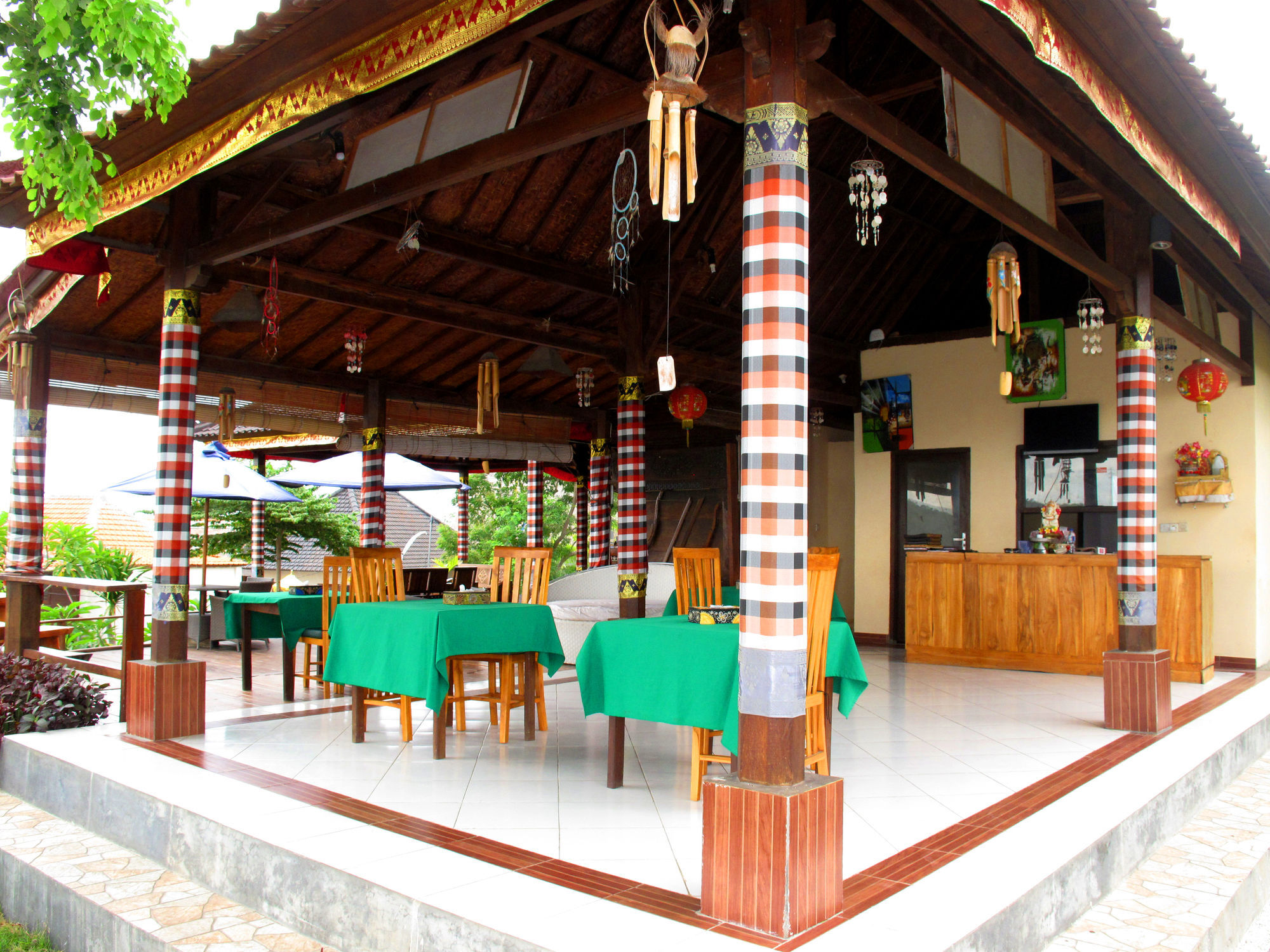 Hotel Dmas Huts Lembongan Exterior foto