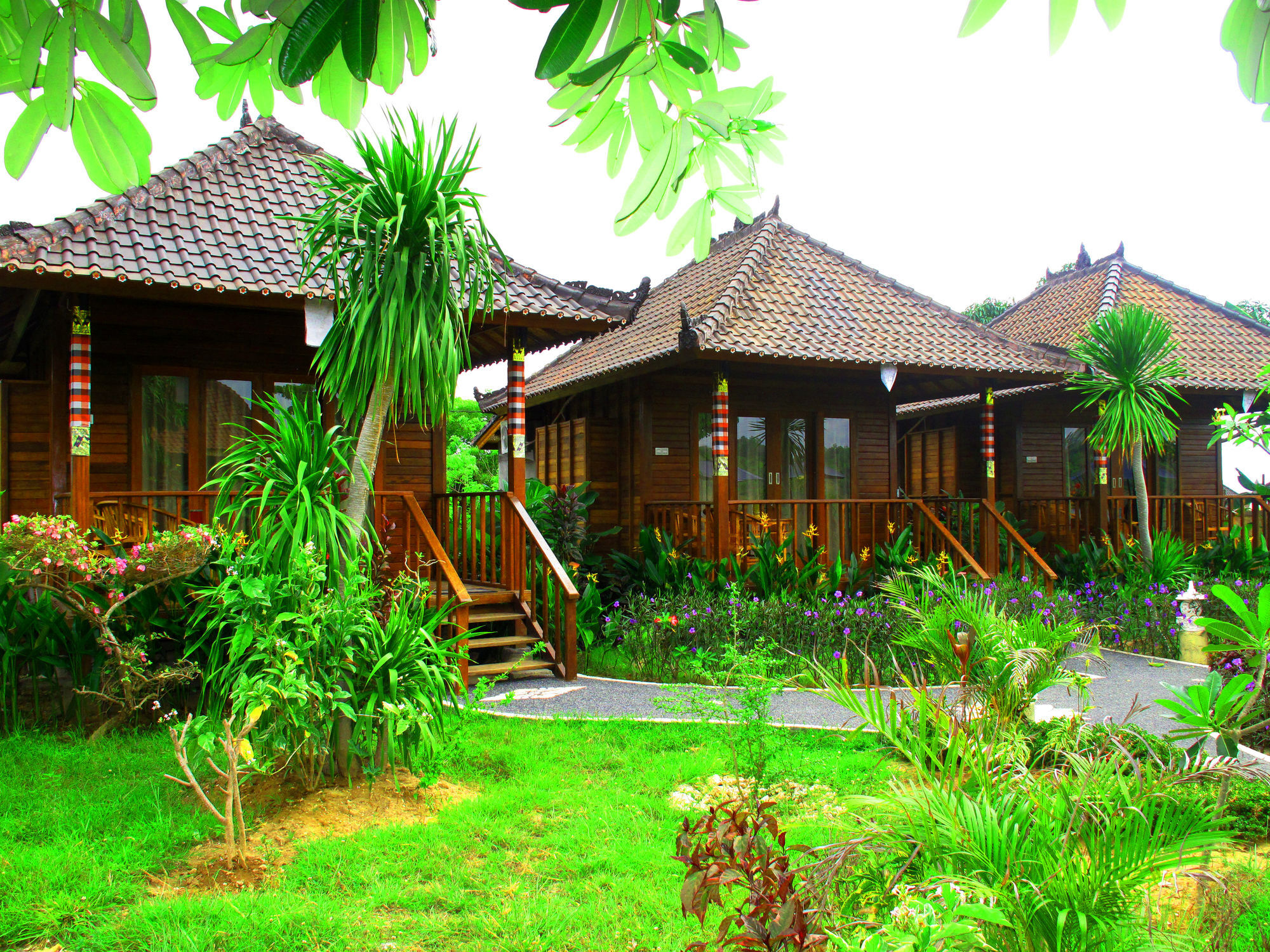 Hotel Dmas Huts Lembongan Exterior foto